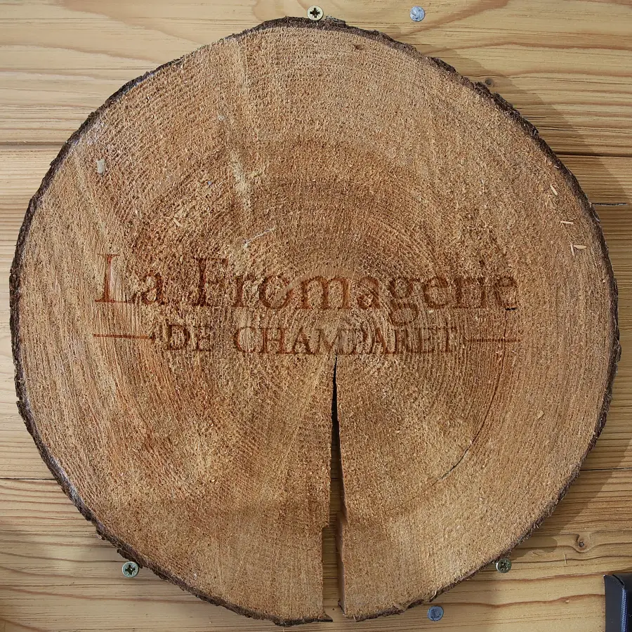 Logo de la fromagerie de Champaret.